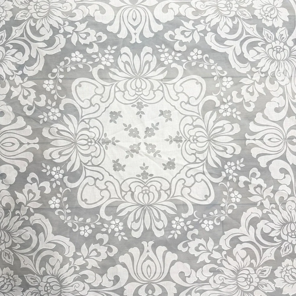 Vintage Round Damask‎ Floral Burnout Tablecloth 56